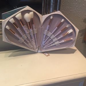 Girly Unicorn Makeup brushes